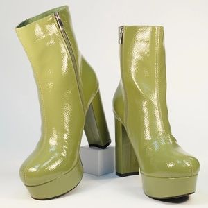 Unique Vintage Avocado Green Platform Heel Ankle Boots